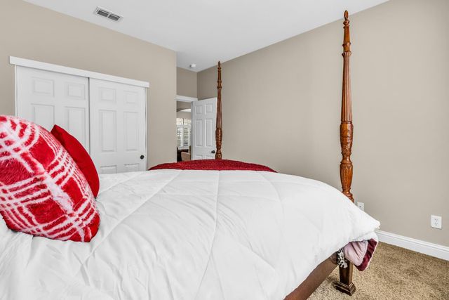 249 Cantamar Ct, Roseville, CA 95747