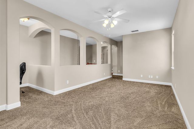 249 Cantamar Ct, Roseville, CA 95747