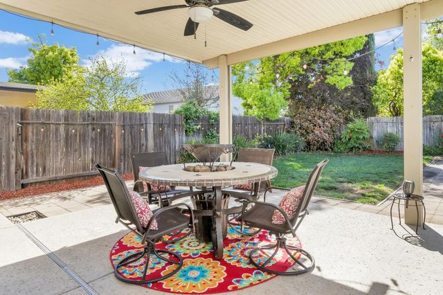 249 Cantamar Ct, Roseville, CA 95747