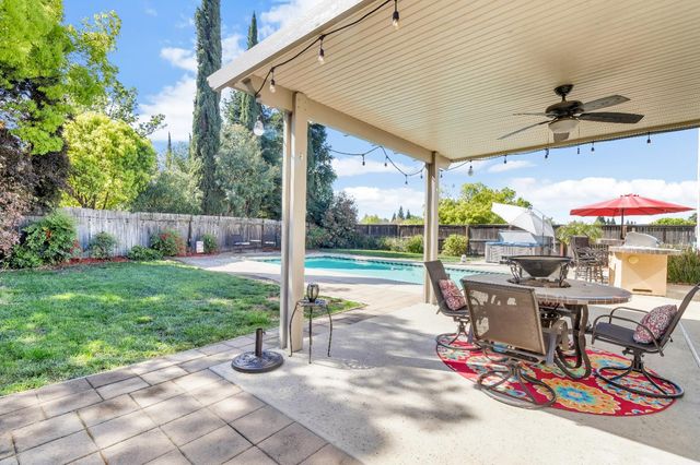 249 Cantamar Ct, Roseville, CA 95747