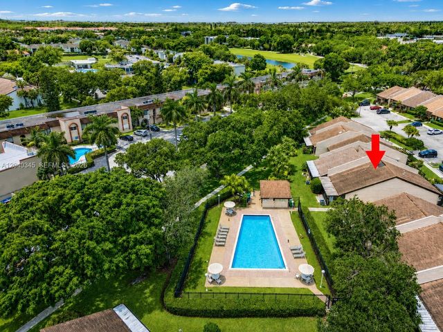 8356 NW 37th Pl E-9, Sunrise, FL 33351