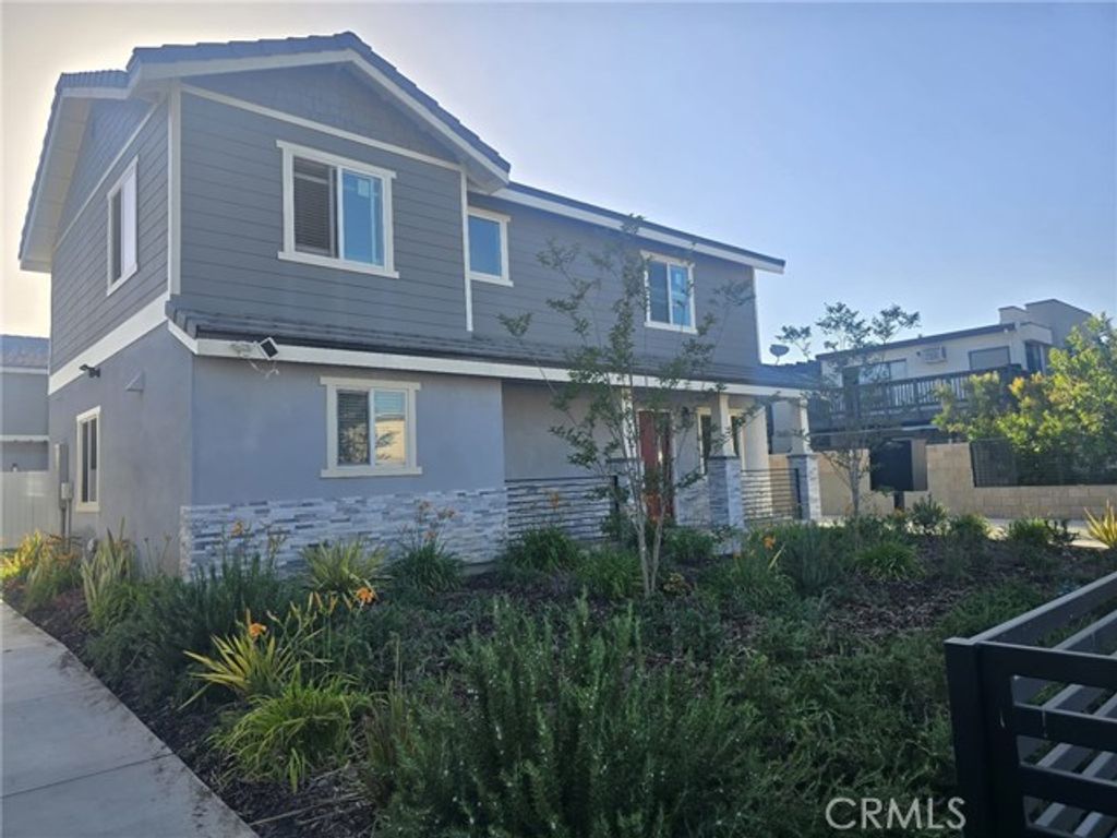 22001 Claretta, Hawaiian Gardens, CA 90716