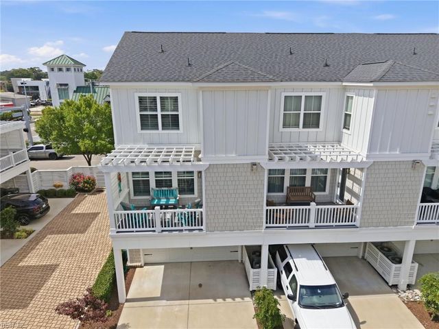 336 30th Street, Virginia Beach, VA 23451