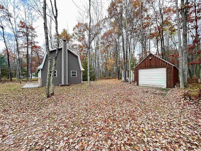 W12330 E BEDORA COURT, Stephenson, WI 54114