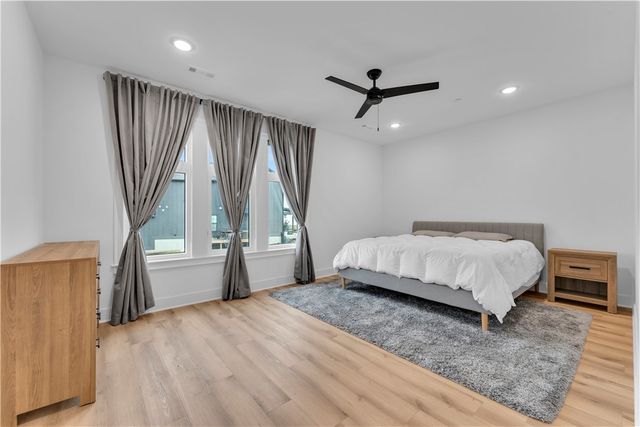 2972 N Old Missouri Road, Fayetteville, AR 72703