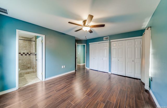 242 Windcrest, Windcrest, TX 78239