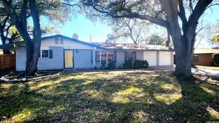 242 Windcrest, Windcrest, TX 78239