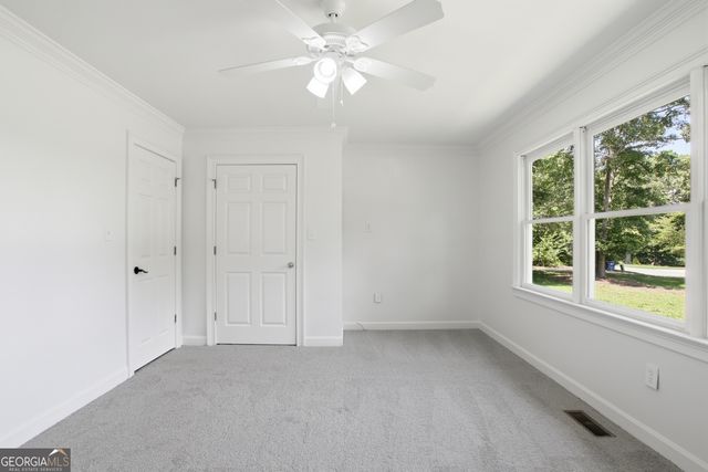 41 Lorraine Valley, Winder, GA 30680