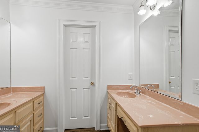 41 Lorraine Valley, Winder, GA 30680