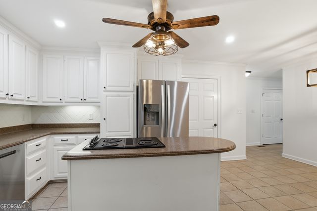 41 Lorraine Valley, Winder, GA 30680