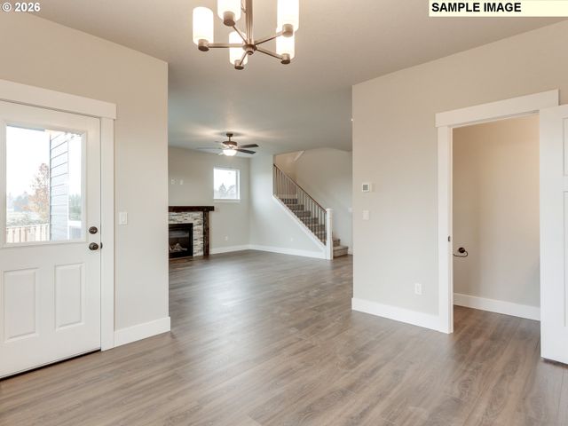 2335 E OTTER Loop 30, La Center, WA 98629