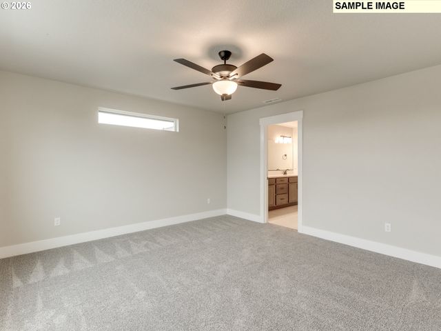 2335 E OTTER Loop 30, La Center, WA 98629