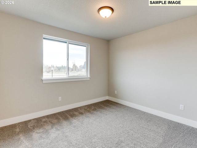 2335 E OTTER Loop 30, La Center, WA 98629