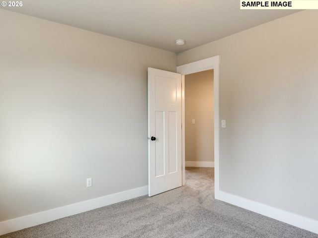 2335 E OTTER Loop 30, La Center, WA 98629