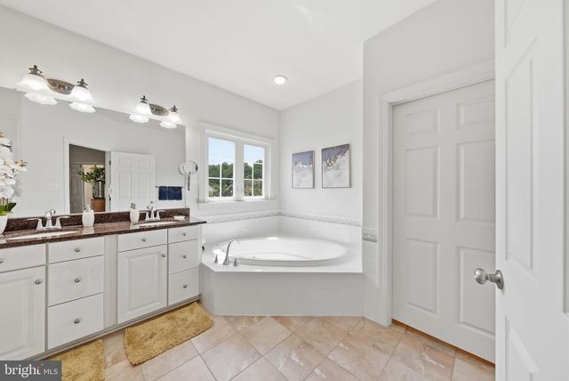 9510 ETHAN RIDGE DR, Frederick, MD 21704