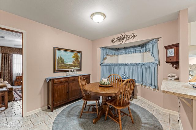 6831 North Park Lane, Shreveport, LA 71107