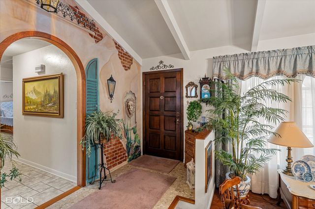 6831 North Park Lane, Shreveport, LA 71107