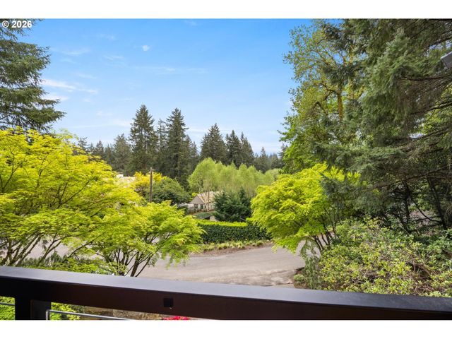 1430 Sw HIGHLAND Rd, Portland, OR 97221