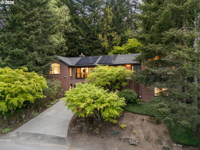 1430 Sw HIGHLAND Rd, Portland, OR 97221