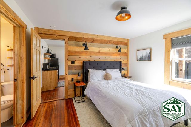 2807 Wilmington Road, Lake Placid, NY 12946