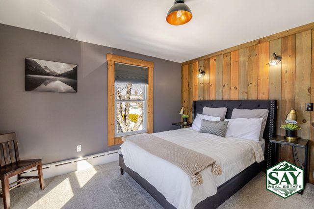 2807 Wilmington Road, Lake Placid, NY 12946