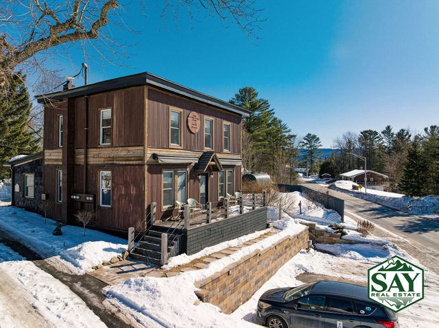 2807 Wilmington Road, Lake Placid, NY 12946