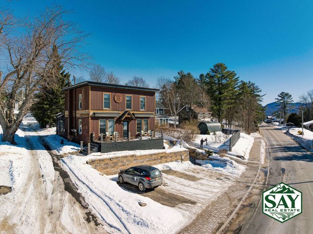 2807 Wilmington Road, Lake Placid, NY 12946