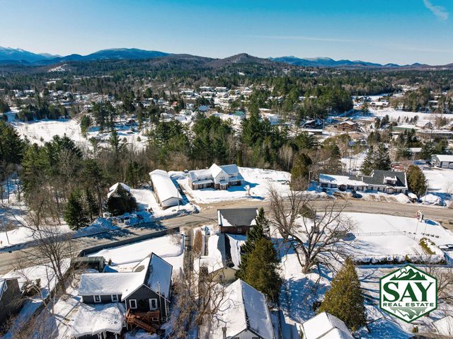 2807 Wilmington Road, Lake Placid, NY 12946