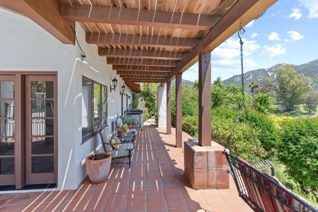 17156 Dos Hermanos, Poway, CA 92064