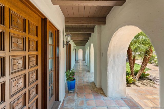 17156 Dos Hermanos, Poway, CA 92064