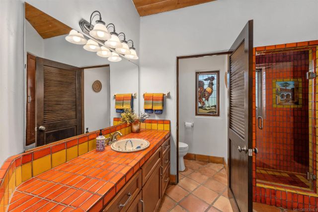 17156 Dos Hermanos, Poway, CA 92064