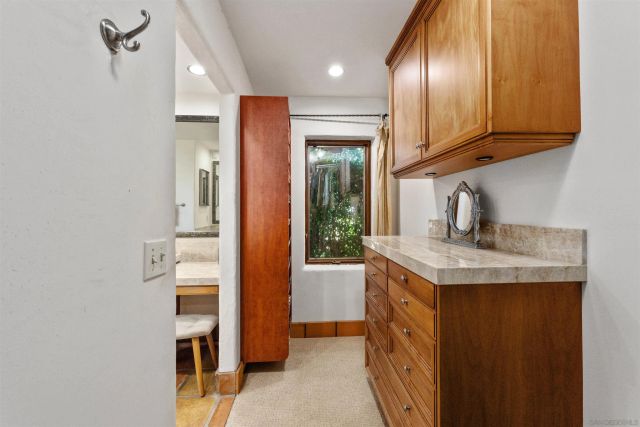 17156 Dos Hermanos, Poway, CA 92064