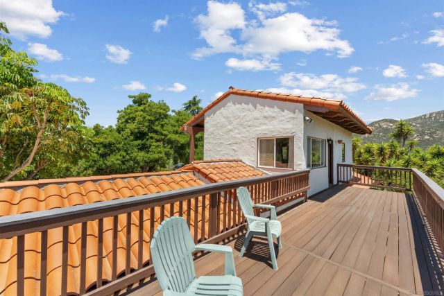 17156 Dos Hermanos, Poway, CA 92064
