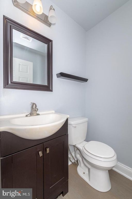 Image 12 of property listing at 6307 BIRCHWOOD AVE, Baltimore, MD 21214