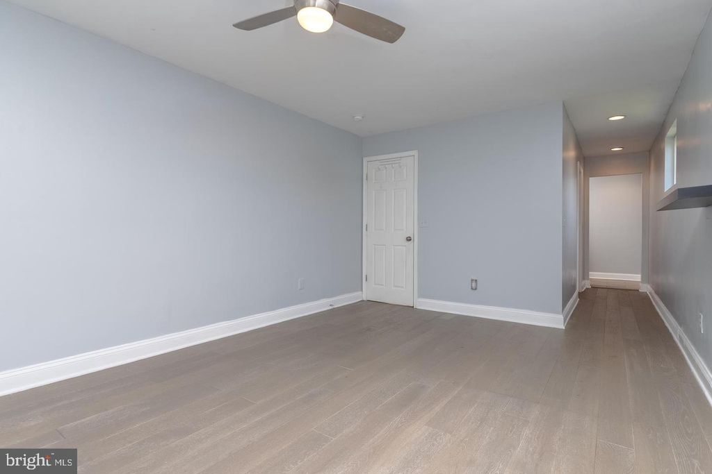 Image 14 of property listing at 6307 BIRCHWOOD AVE, Baltimore, MD 21214