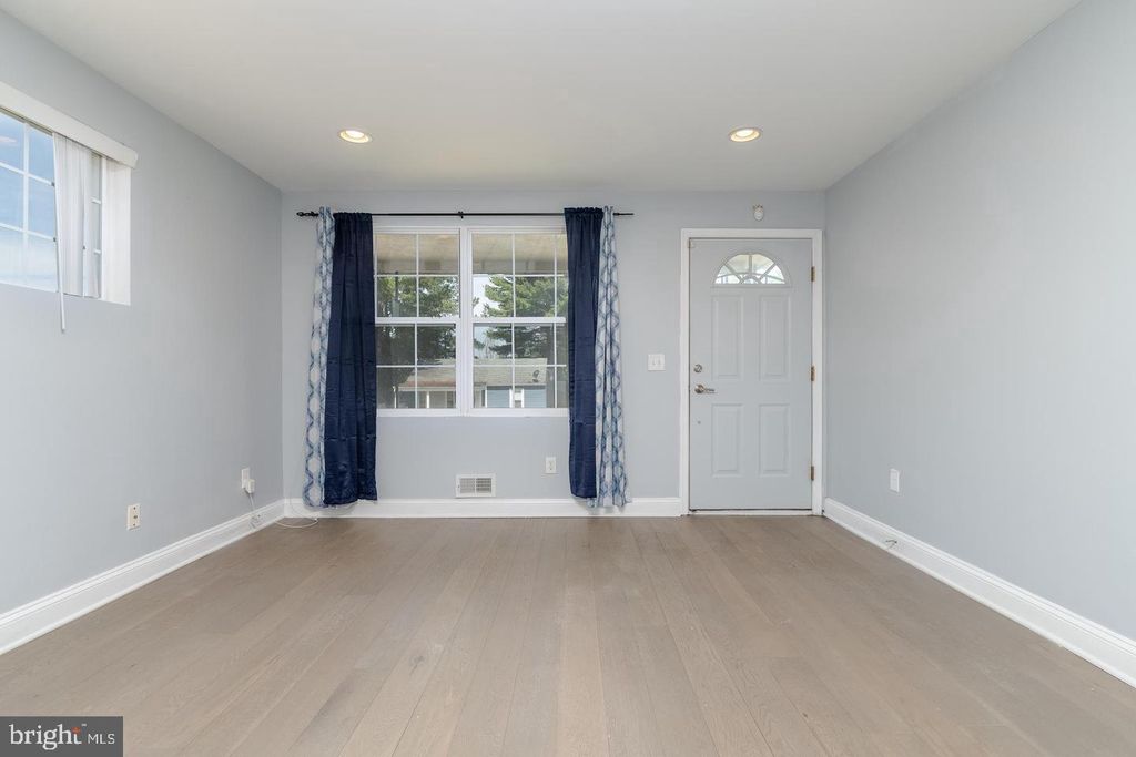 Image 4 of property listing at 6307 BIRCHWOOD AVE, Baltimore, MD 21214
