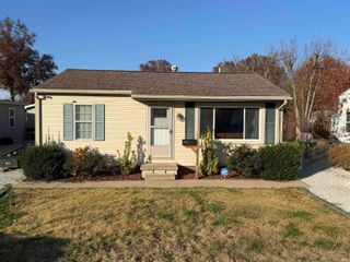 2016 Shelby Avenue, Evansville, IN 47714