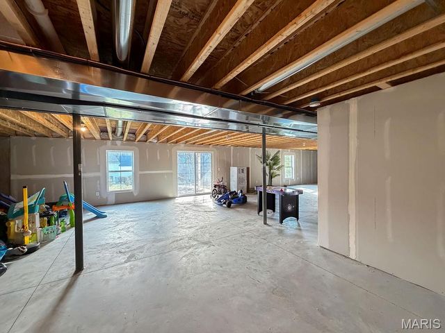 1614 Sugar Creek Drive, Festus, MO 63028