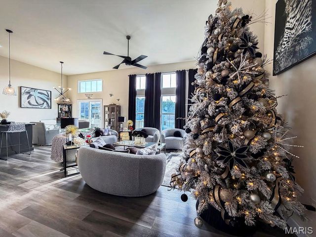 1614 Sugar Creek Drive, Festus, MO 63028