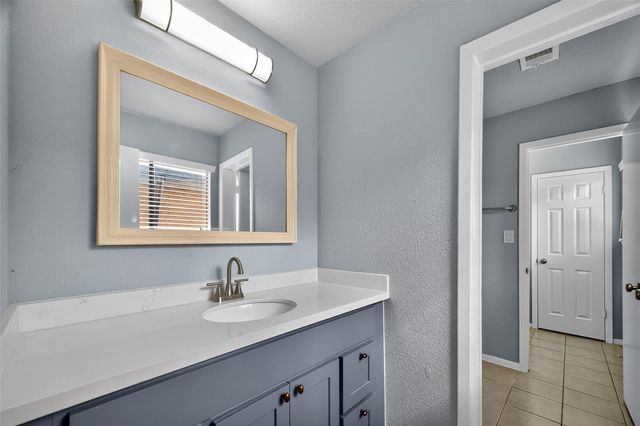 11411 Harwin Drive 3, Houston, TX 77072