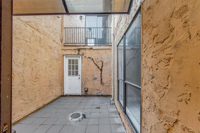 11411 Harwin Drive 3, Houston, TX 77072