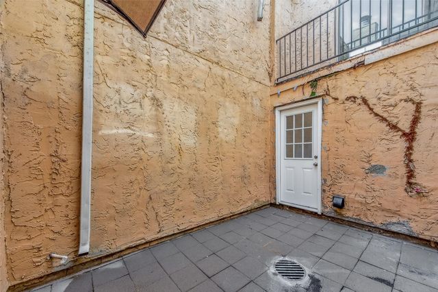 11411 Harwin Drive 3, Houston, TX 77072