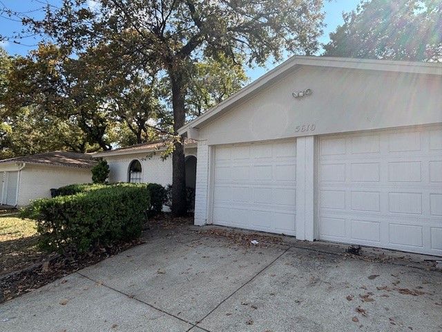 5610 Shady Hill Lane, Arlington, TX 76016