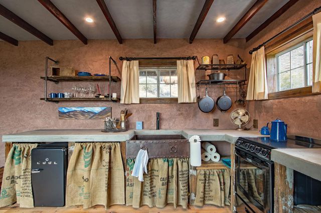 71475 Jaguar Road, Palm Desert, CA 92260