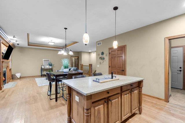 1712 Birch COURT, Janesville, WI 53545