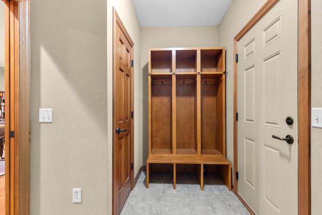 1712 Birch COURT, Janesville, WI 53545