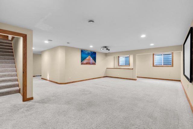 1712 Birch COURT, Janesville, WI 53545