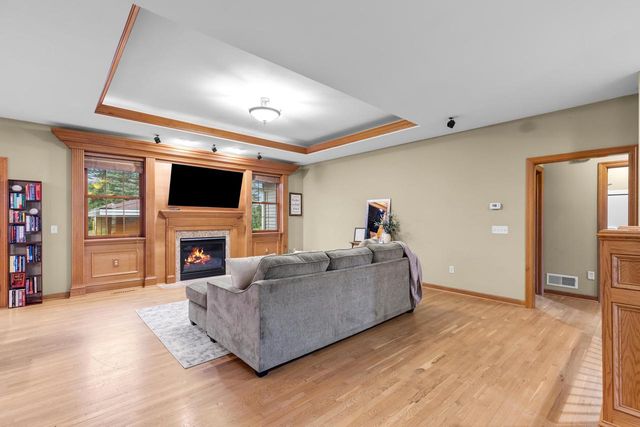 1712 Birch COURT, Janesville, WI 53545