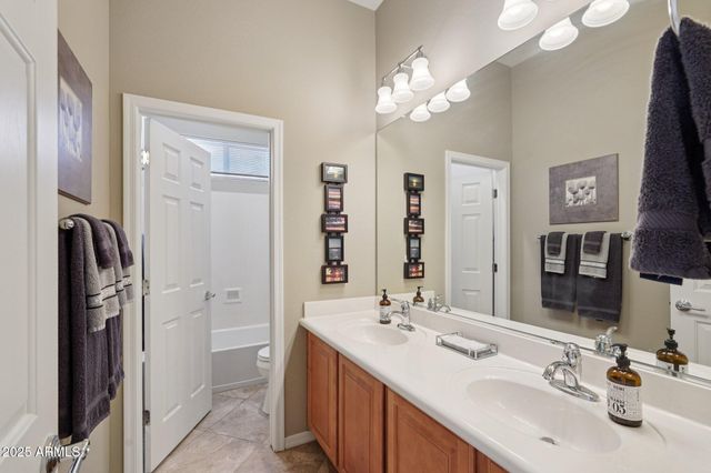 2221 W RIVER ROCK Trail, Anthem, AZ 85086