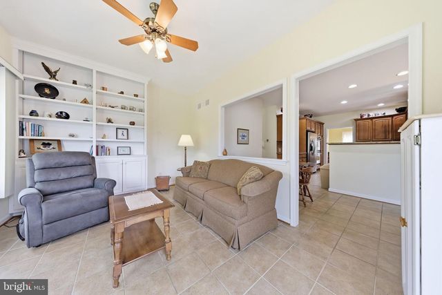 7132 LONE RIDGE COURT, Fayetteville, PA 17222